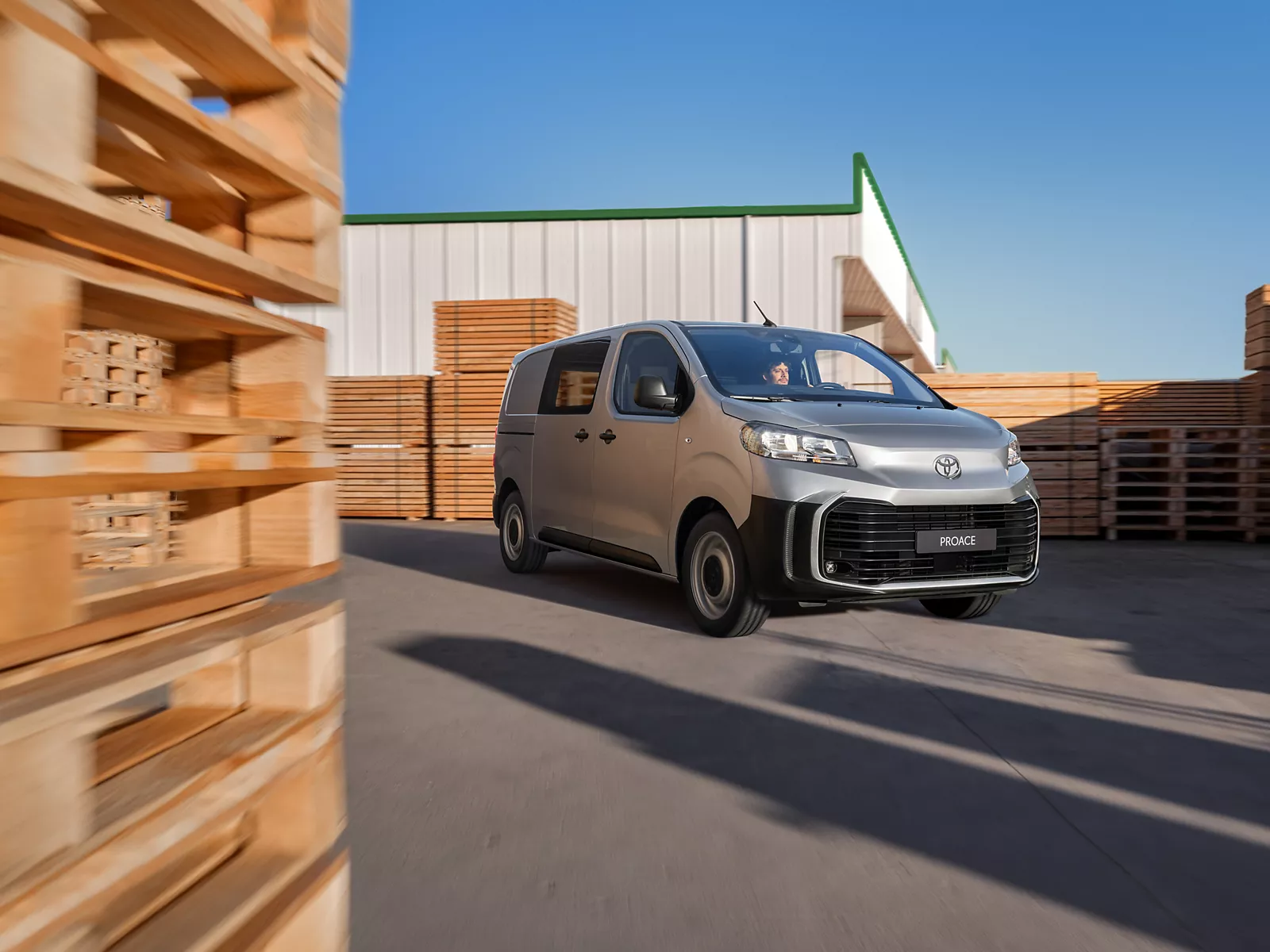 Toyota Proace – Transporter für Gewerbe und Flotte