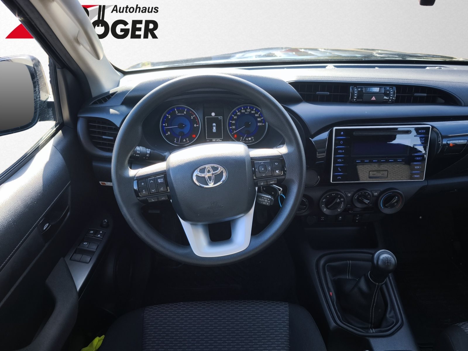 Toyota Hilux – Bild 13