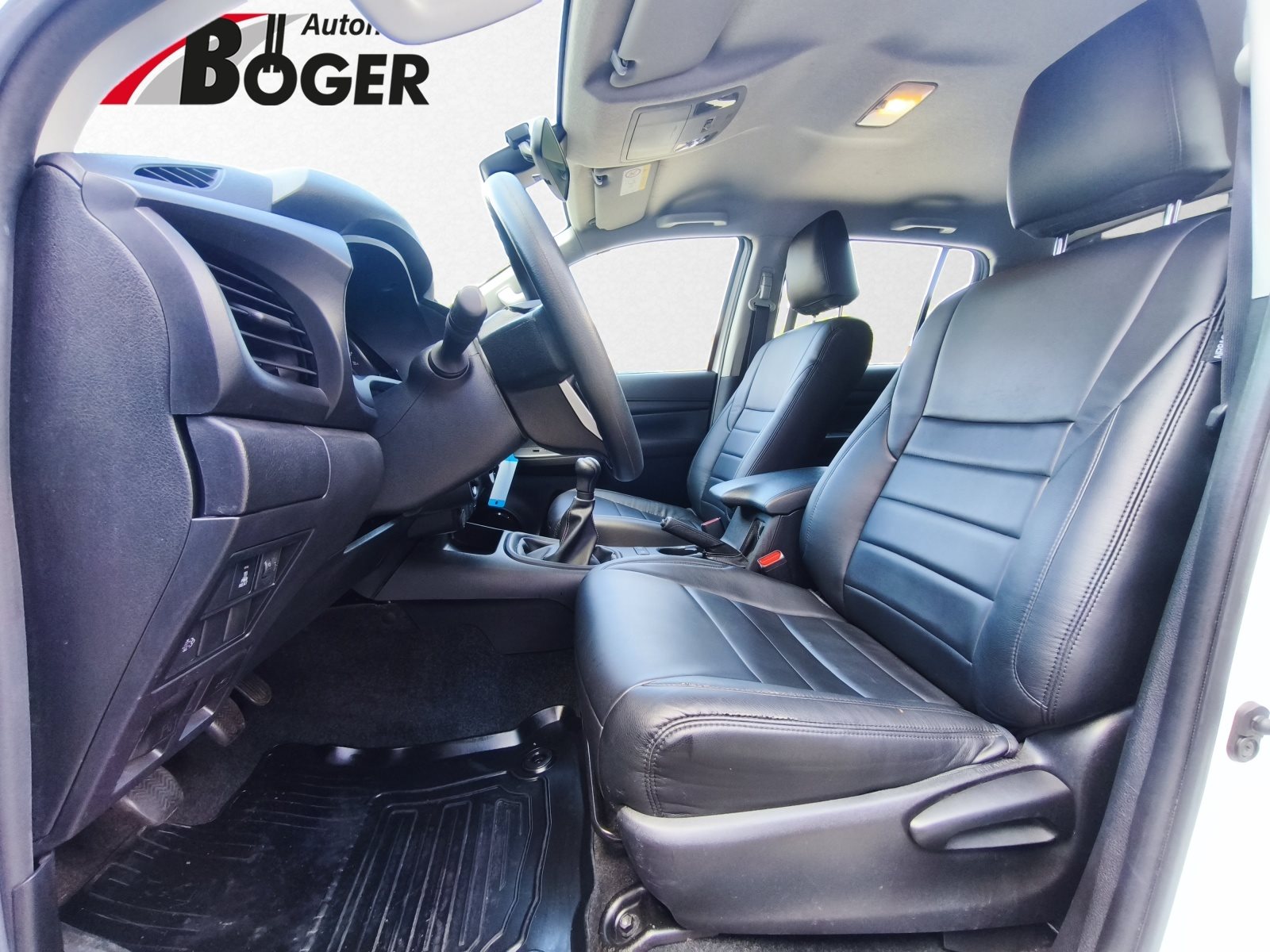 Toyota Hilux – Bild 10