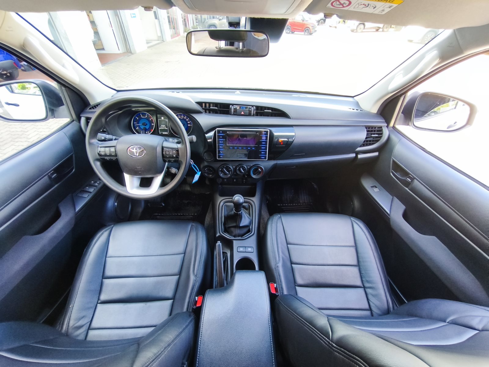 Toyota Hilux – Bild 14