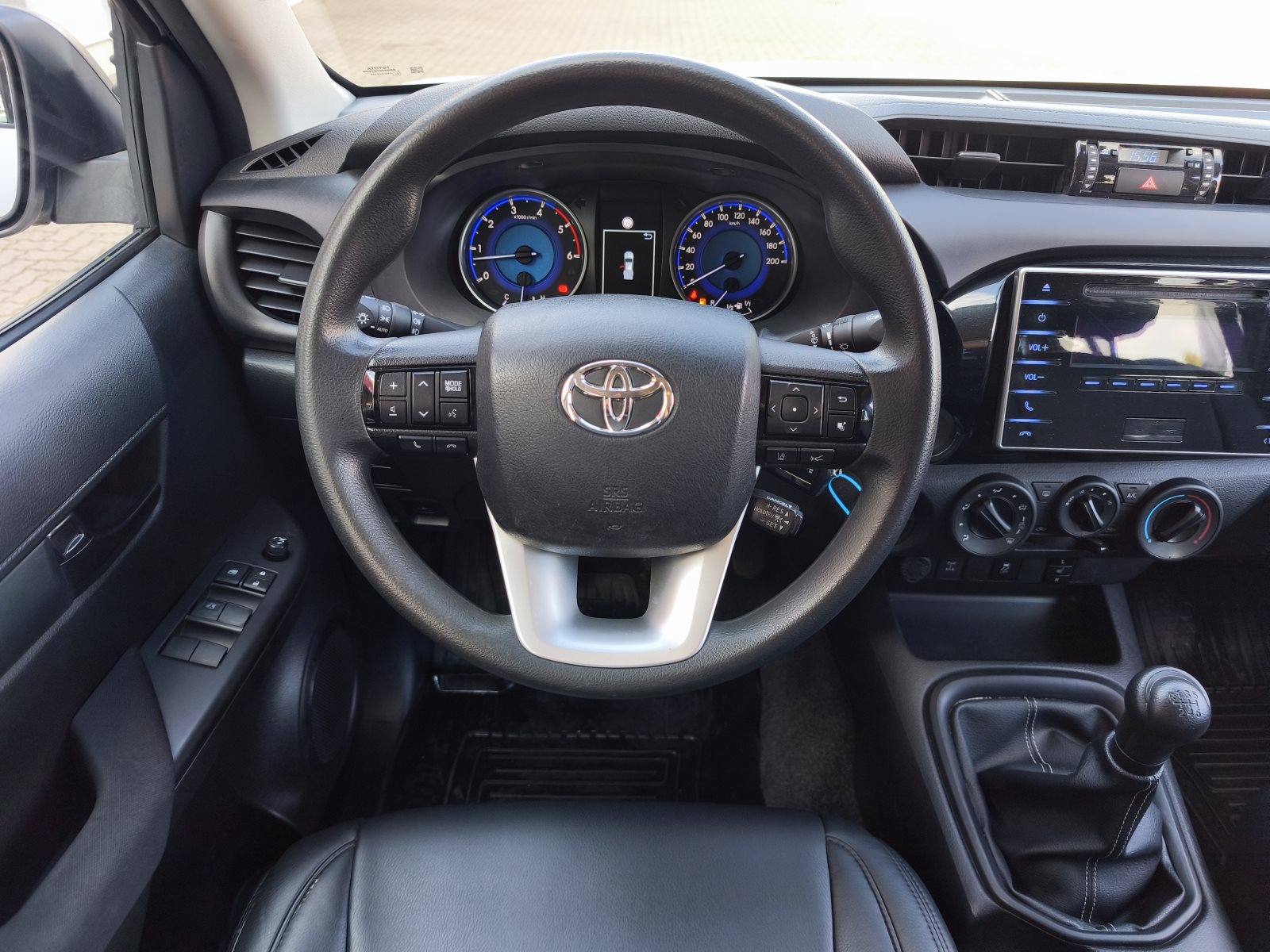 Toyota Hilux – Bild 19