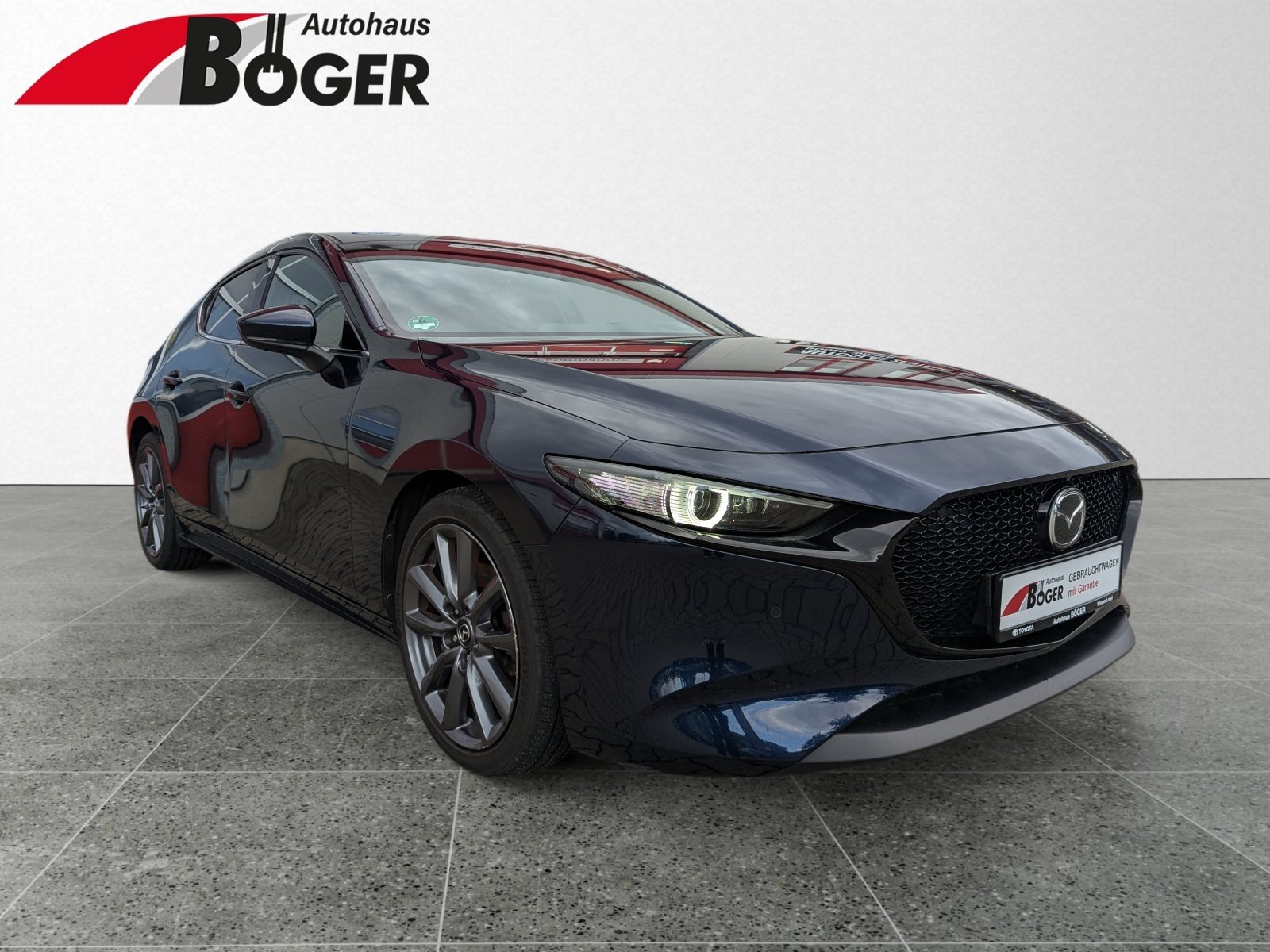 3 2,0 MHEV Selection * 360° BOSE MATRIX*