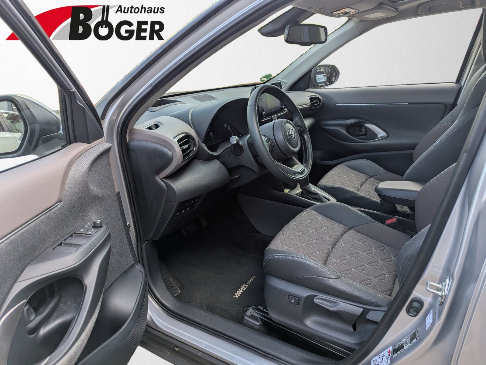 Toyota Yaris Cross – Bild 8