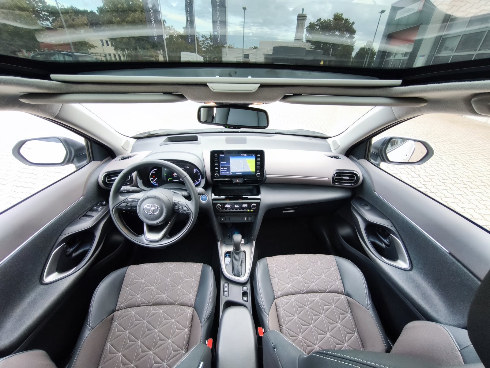 Toyota Yaris Cross – Bild 15