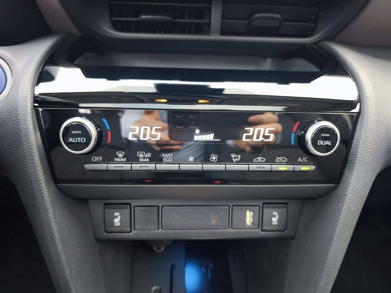 Toyota Yaris Cross – Bild 18
