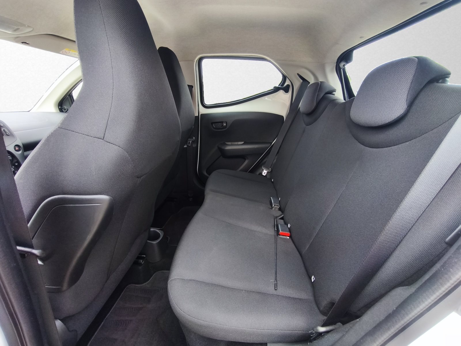 Toyota Aygo – Bild 11