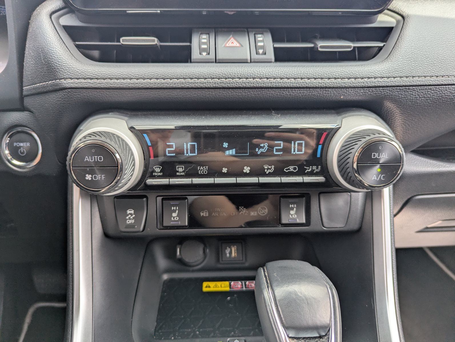 Toyota RAV4 – Bild 15