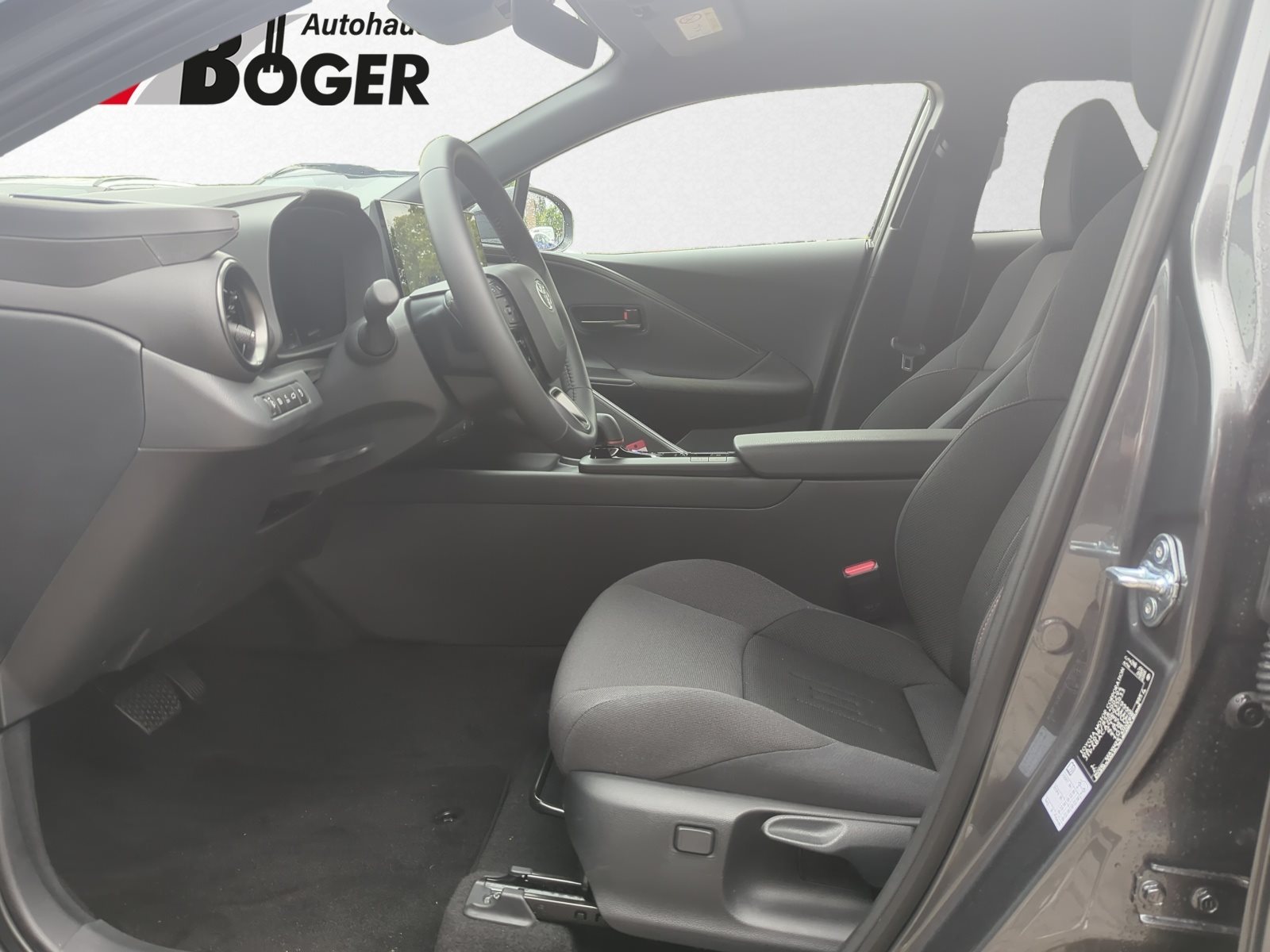Toyota C-HR – Bild 11