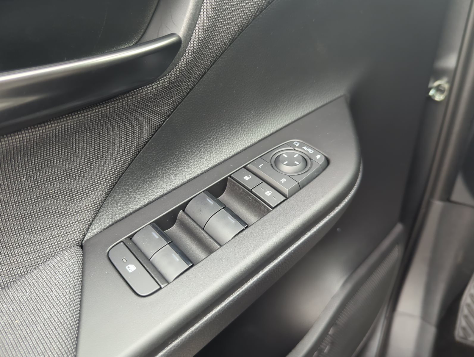 Toyota C-HR – Bild 22