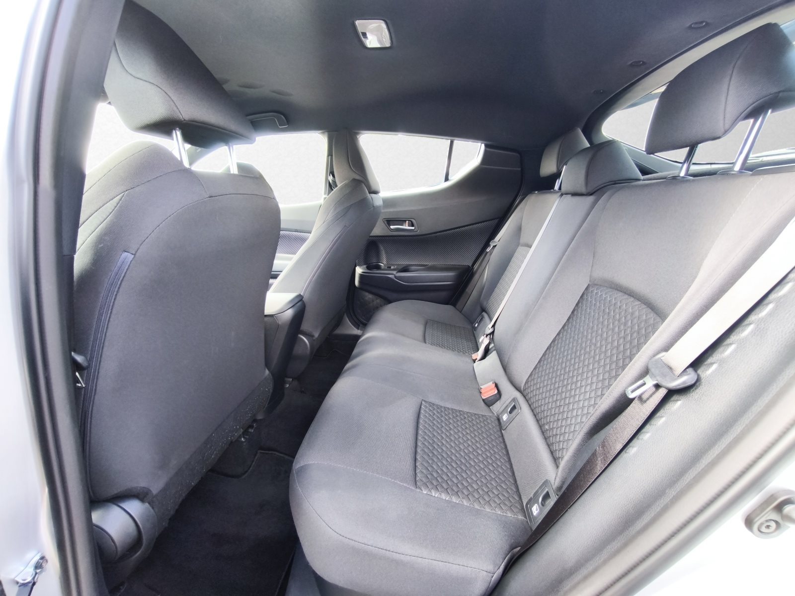 Toyota C-HR – Bild 11
