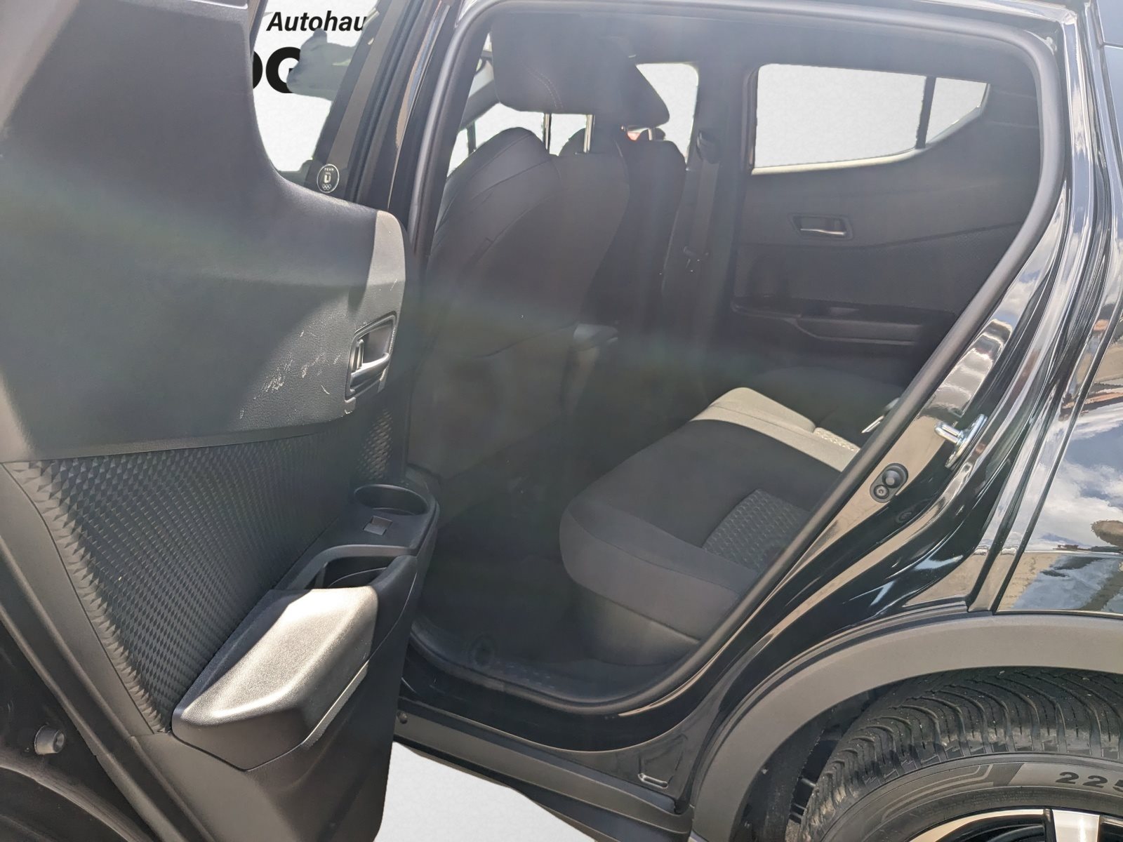 Toyota C-HR – Bild 11