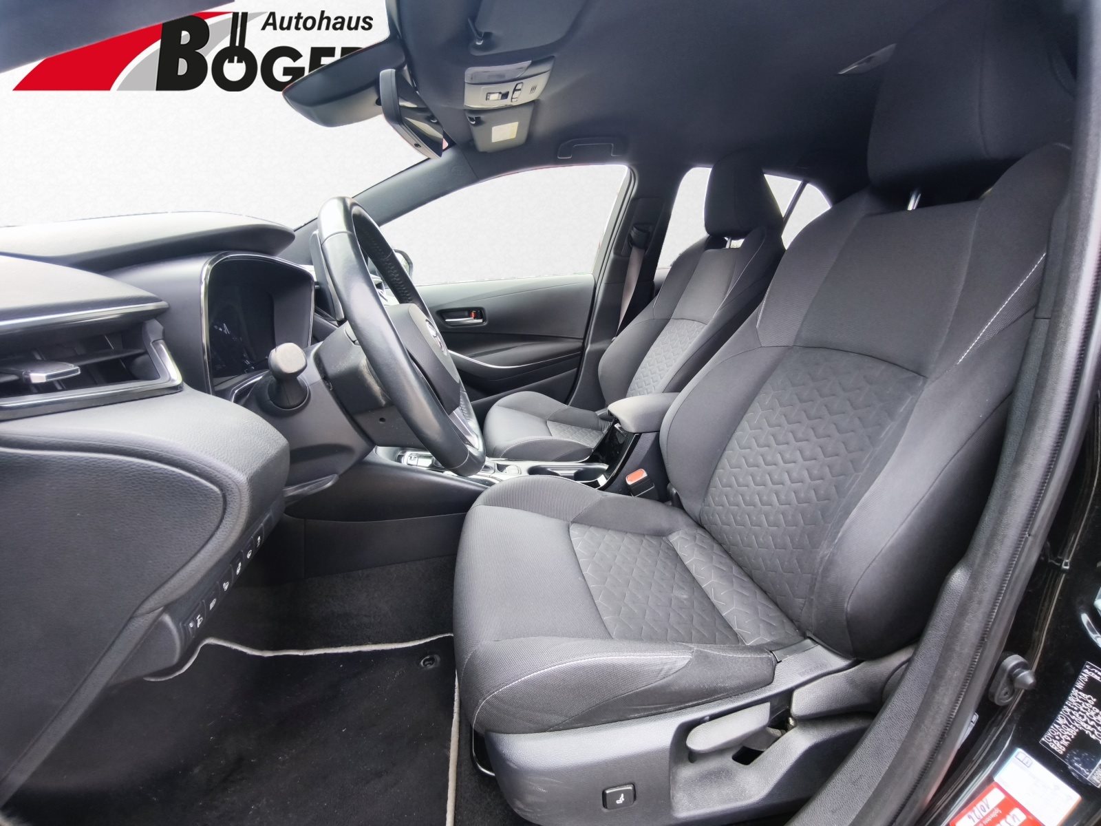 Toyota Corolla – Bild 10