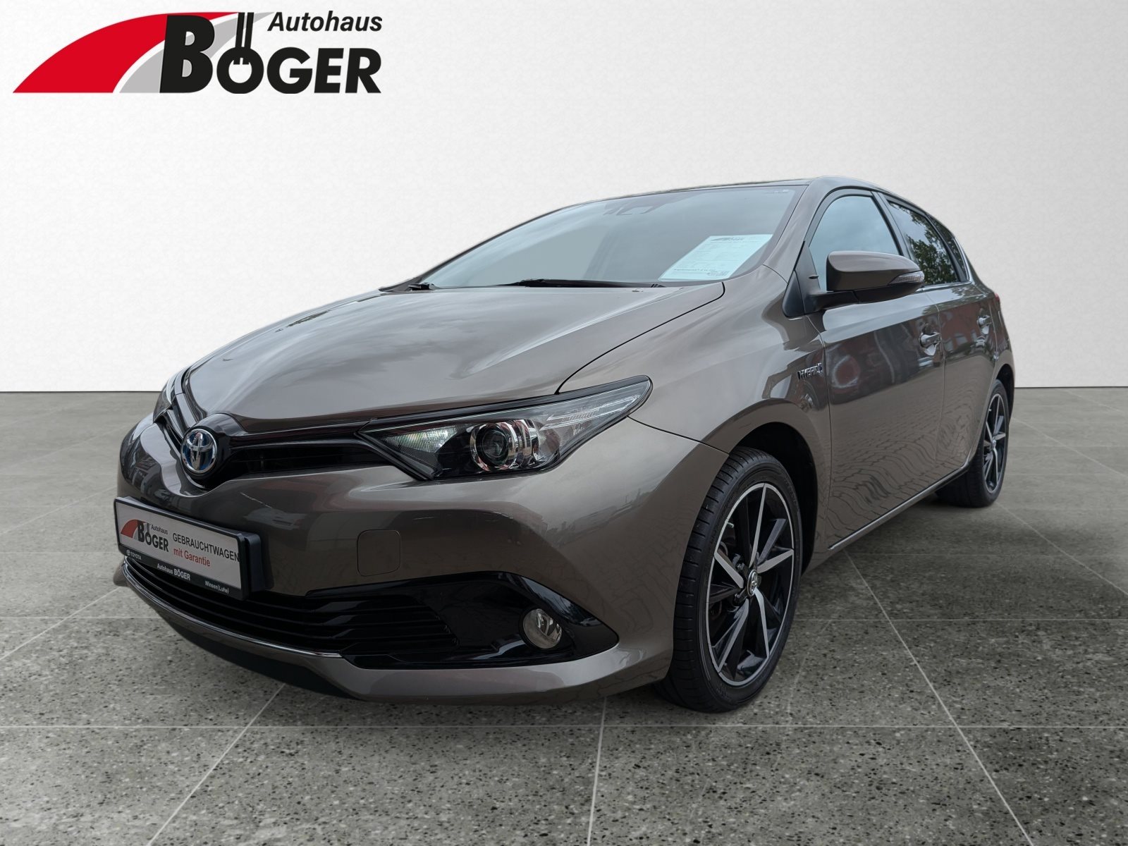 Auris 1,8 Hyb. Team-D *SHZ KAMERA*