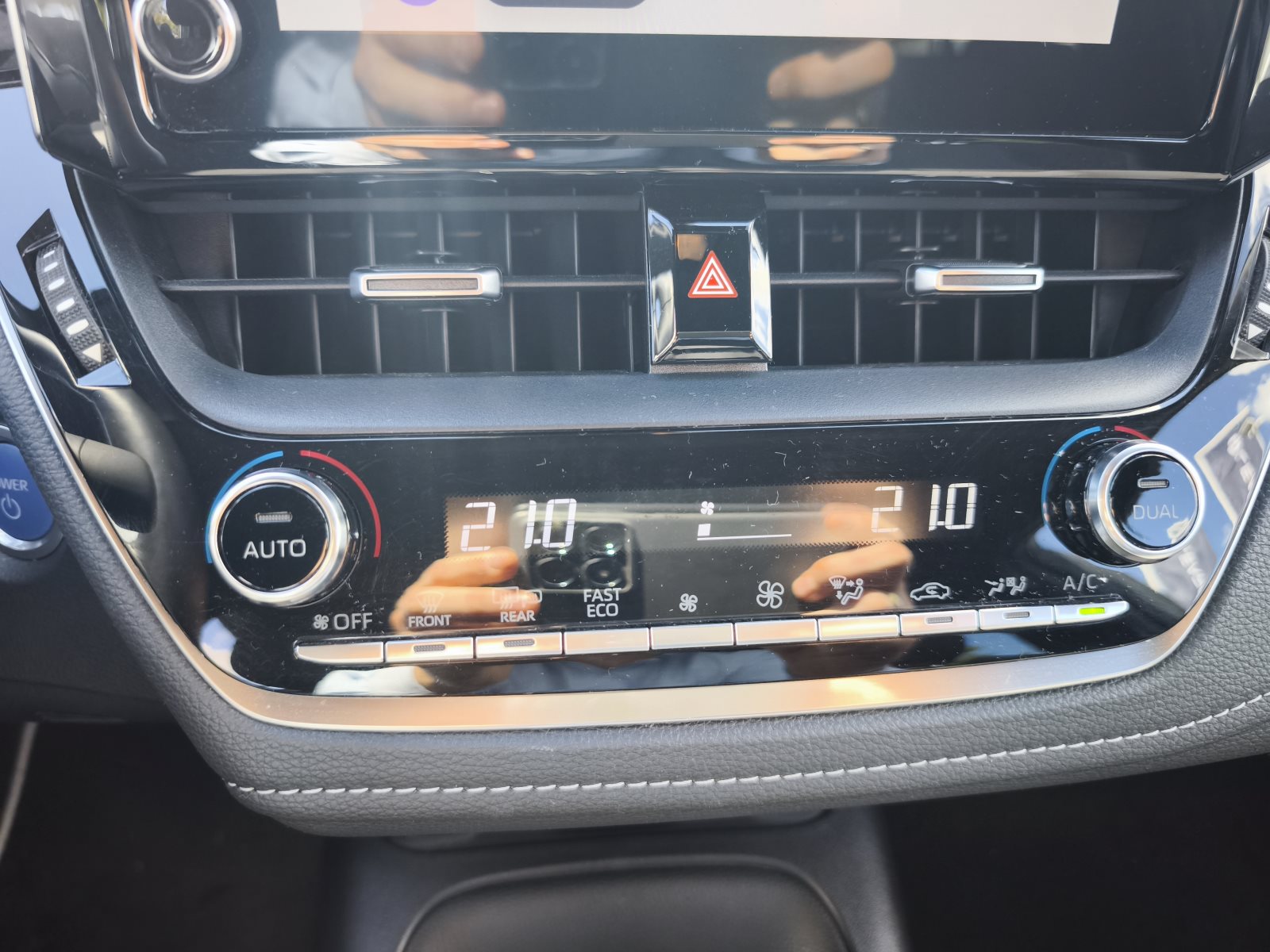 Toyota Corolla Touring Sports – Bild 14