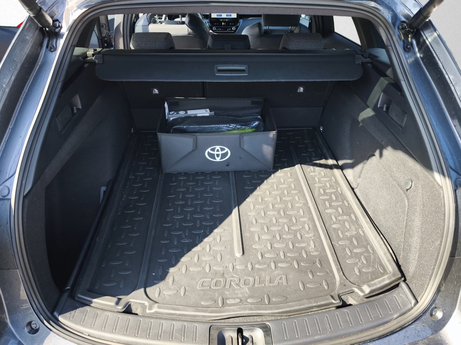Toyota Corolla – Bild 12