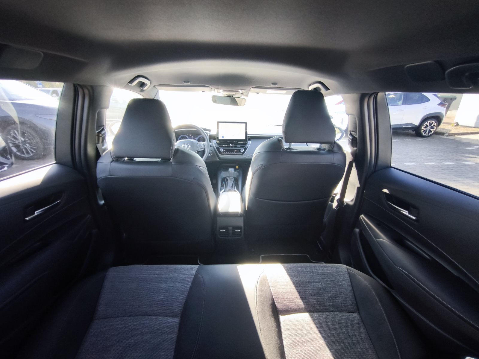 Toyota Corolla – Bild 15