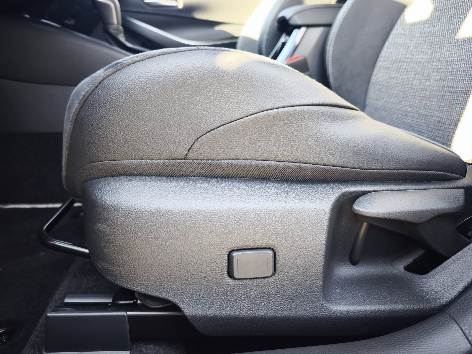 Toyota Corolla – Bild 18
