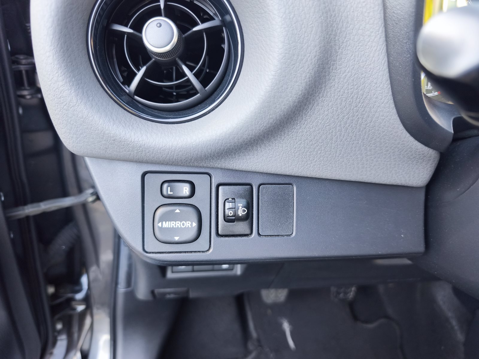 Toyota Yaris – Bild 21