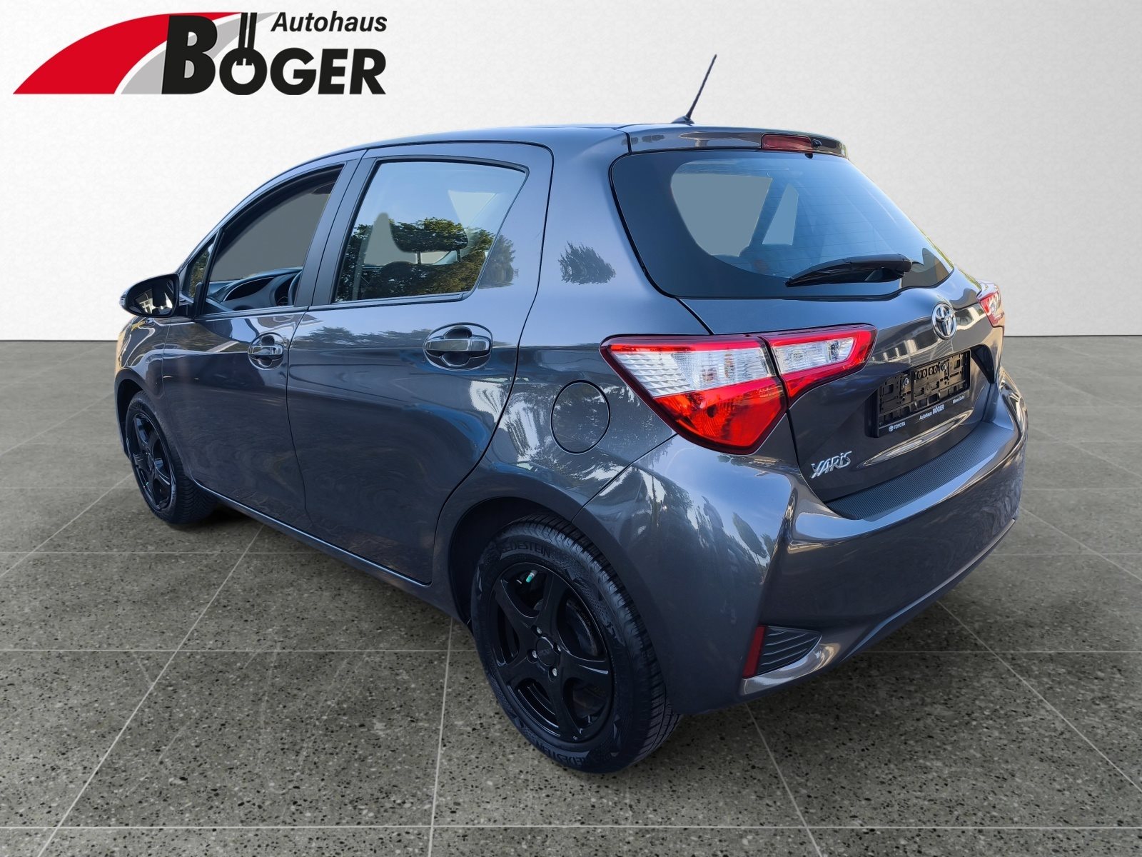 Toyota Yaris – Bild 8