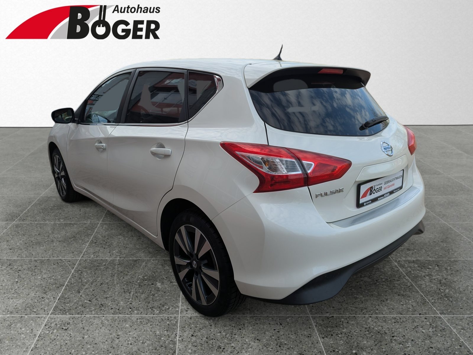 Nissan Pulsar – Bild 6