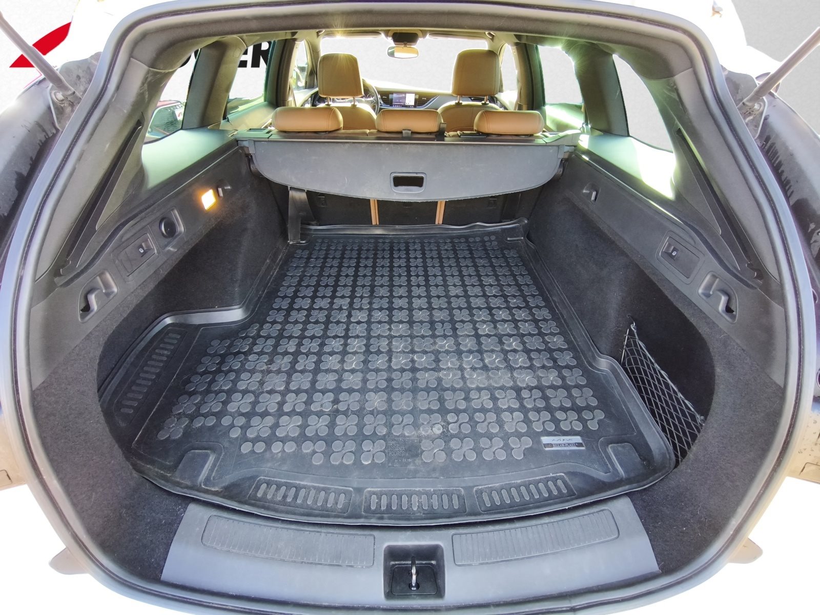 Opel Insignia – Bild 13