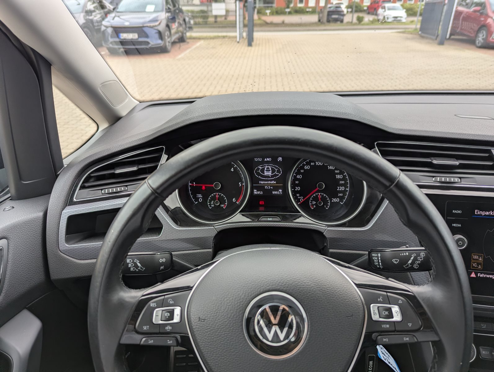VW Touran – Bild 16