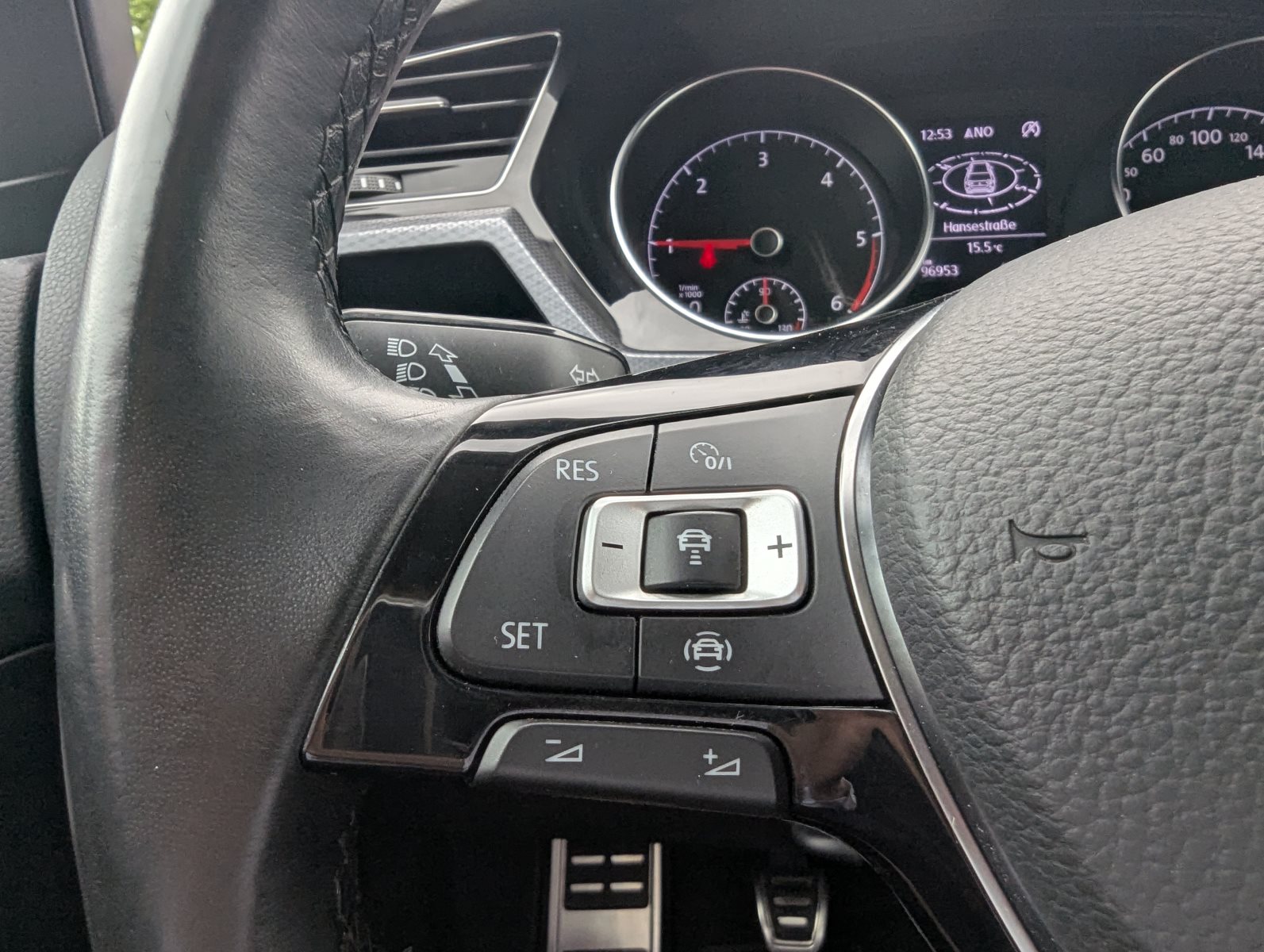 VW Touran – Bild 17