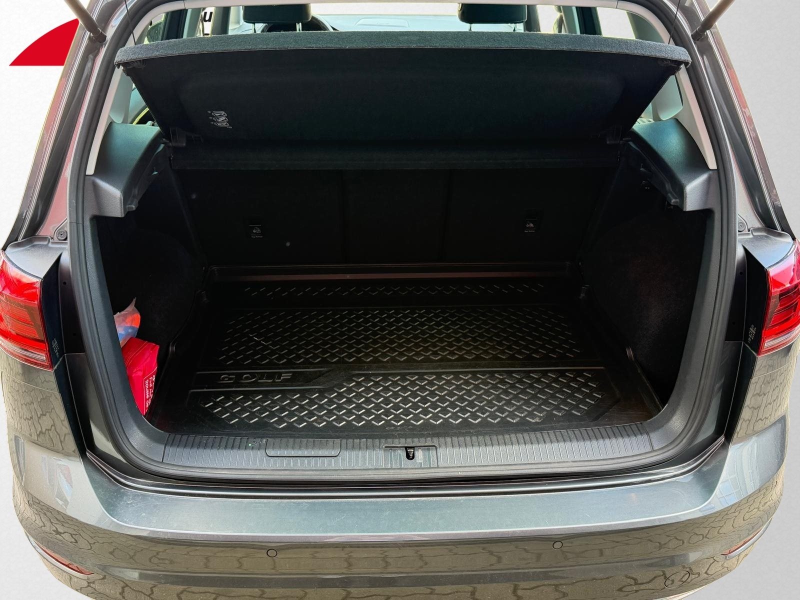 VW Golf Sportsvan – Bild 12