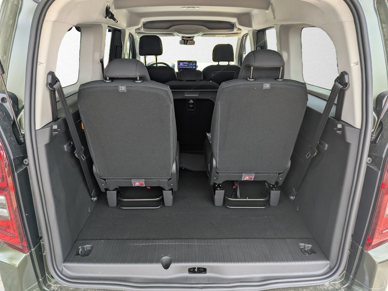 Toyota Proace City Verso – Bild 11