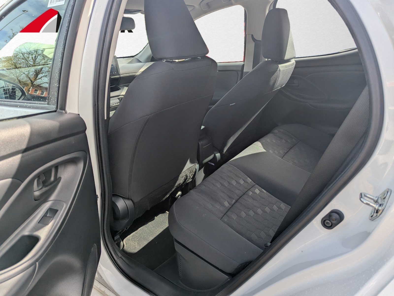 Toyota Yaris – Bild 13
