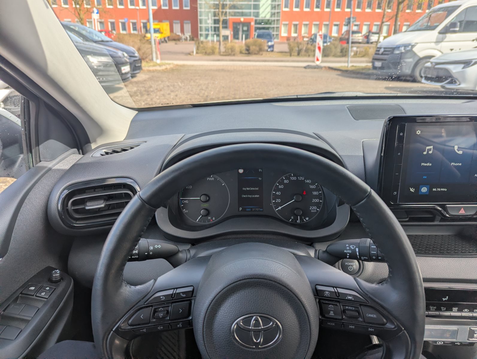 Toyota Yaris – Bild 16