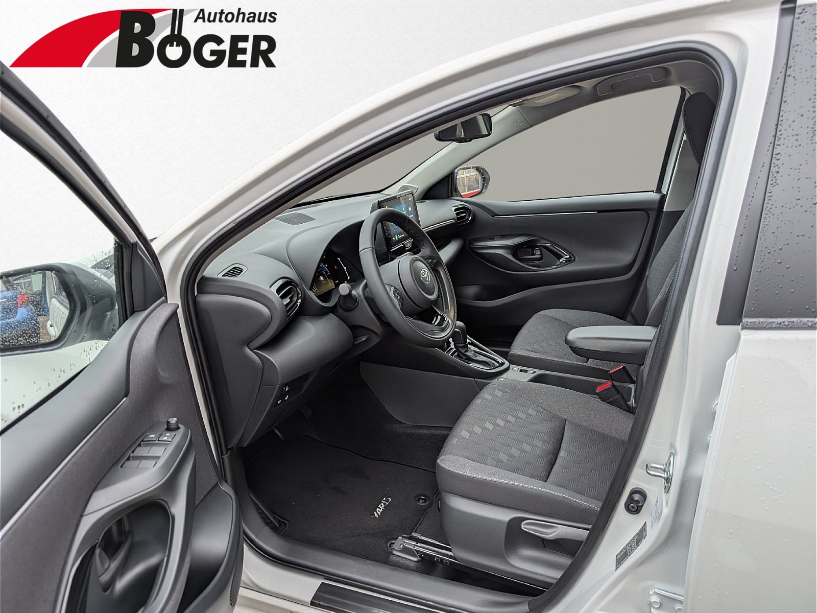 Toyota Yaris – Bild 10