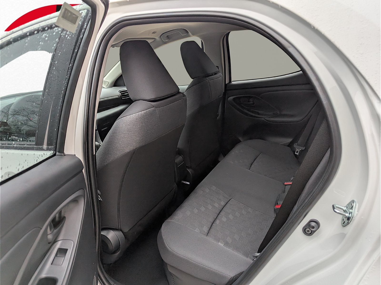 Toyota Yaris – Bild 11
