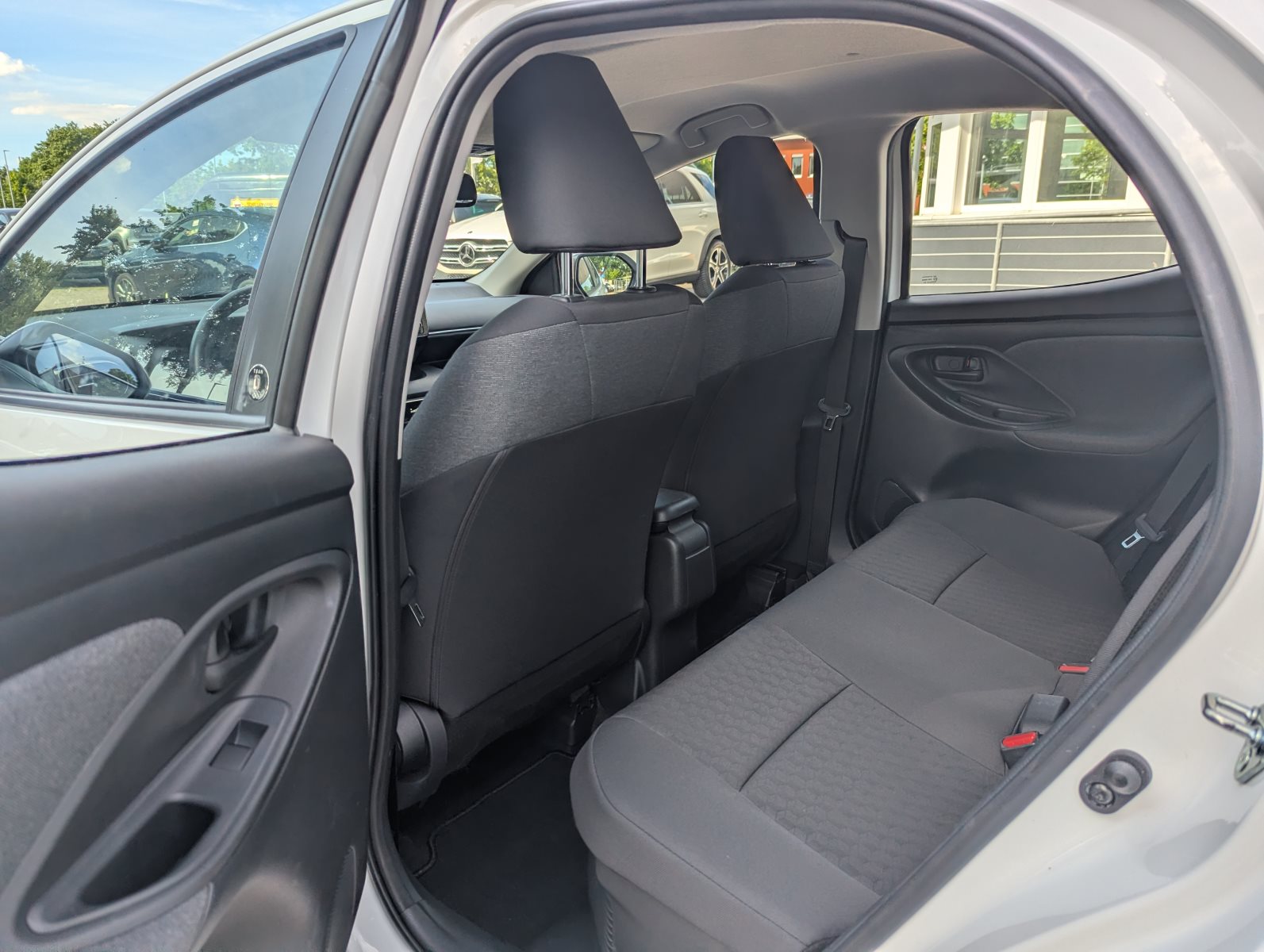 Toyota Yaris – Bild 14