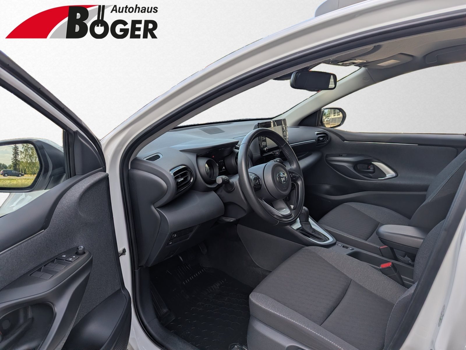 Toyota Yaris – Bild 9